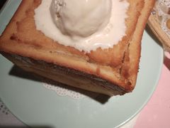 -新大咀港式茶餐厅(宝山万达店)