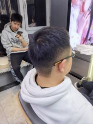 -藤野造型烫发染发