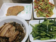 -老乡鸡(融科天地店)