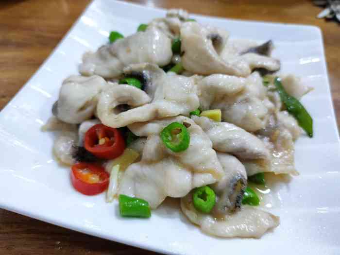 阿亮饭店(长江小区店)-"地点就在长江小区,离住的地方超级近,就在.