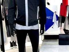 -广州白马服装市场