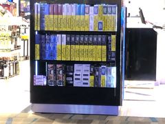 -王权免税店(普吉机场店)