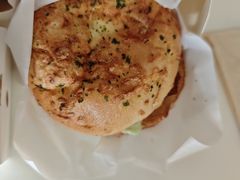 -必胜客(航洋国际店)