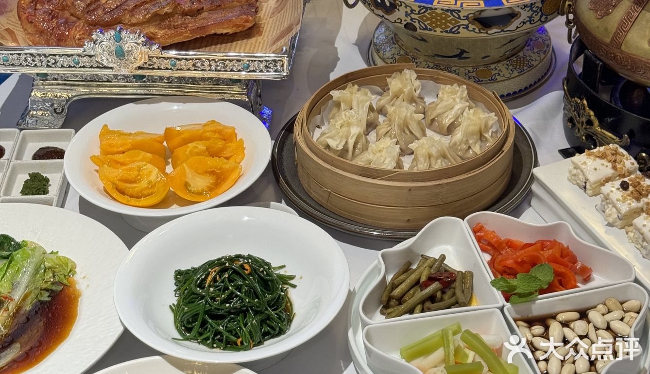 味蕾的盛宴！探寻内蒙古美食之旅，新蒙餐餐厅指南🌟🍴 