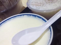 冻双皮奶-百花传统甜品店(原址店)