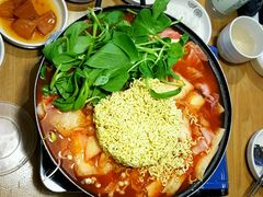 -同堂韩国料理炭火烤肉(彩虹广场店)