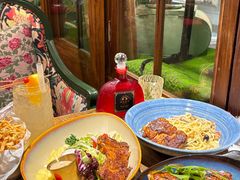 -秘密旅行Bonjour(黑金冠 江南西店)