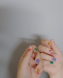 -孔雀手美甲美睫护理