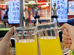 -刘姐啤酒鱼民族演艺餐厅(西街总店)