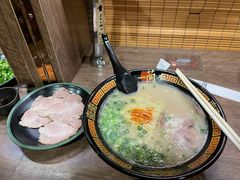 -一兰拉面(新宿中央东口店)