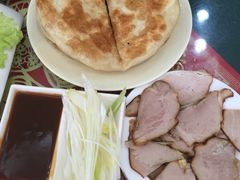 -李连贵酒家熏肉大饼(昆明街店)