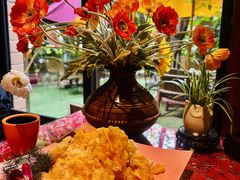 -月亮眼花园餐厅书吧酒吧