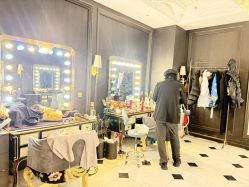 -鼎极摄影(世纪金源店)
