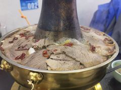 -撒拉人家.酸菜牦牛肉火锅