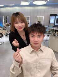 -PE SALON