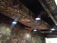 -悦思旅舍(铜锣湾地铁站店)