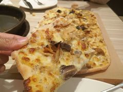 -必胜客(威高广场店)