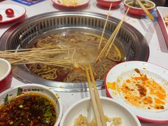 -宏姐串串香(宏伟路店)