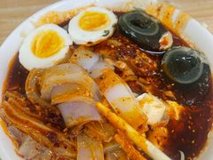 -何老二卤汁凉粉