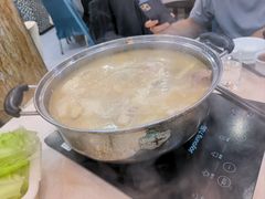 -陈记粤湛鸡饭店