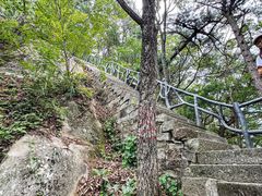 -罗田薄刀峰风景区