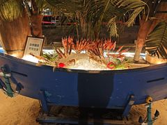 -亚龙湾希尔顿自助餐厅·海鲜·烧烤·沙滩BBQ·现场乐队