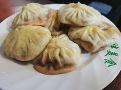 猪肉大葱包子-小胖包子王(阜成门内店)