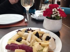 -卡佩罗意大利餐厅及酒吧Al Cappello Trattoria