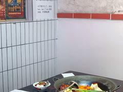-四小区火锅·巷子里的重庆火锅(花照壁店)
