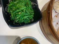 -馋三尺蟹粉小笼(人民广场店)