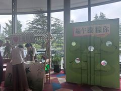 -奔驰上海利星(七宝店)