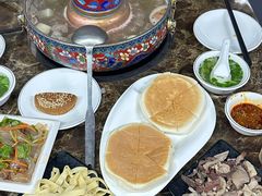 -内蒙古阿拉善冰煮羊.特色铜锅涮牛羊肉(宝安彩虹城二楼连锁品牌直营3店)