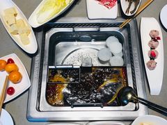 -万宝财富商业广场