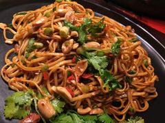 -佬麻雀·新湘菜(珠海金发购物中心店)