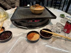 -胡四哥特色火盆烧烤(一分店)