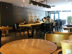 大堂-星巴克(中远两湾城店)