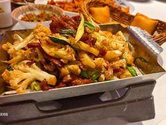 -巴特餐饮6加1音乐餐吧·新疆菜