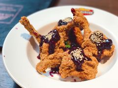 -拉亚汉堡经典餐厅(商城路店)