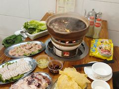 -威邵鸡煲(西华路总店)