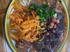 -正宗向东街新化特色牛肉粉馆(一中店)