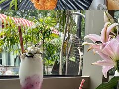 -九月里.自由花园餐厅