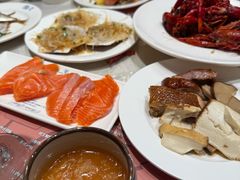 -四海一家自助餐(益田假日广场店)