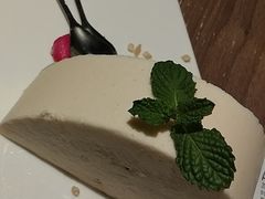 恋爱中的古丽-那时新疆·车师(大宁音乐广场店)