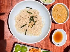 -裕兴记•蟹黄面馆(人民广场店)