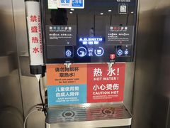 -上海浦东国际机场-T2航站楼