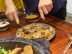 -受气牛肉·耙牛肉火锅(水晶郦城店)