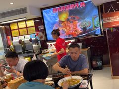 -川流不息·地道川菜·小龙虾(松东路店)