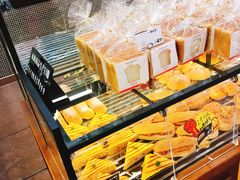 -华荣西饼屋(榕江店)