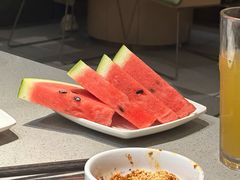 -海底捞火锅(新松江路生日主题店)