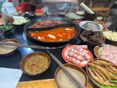 -谭记重庆老火锅(总店)